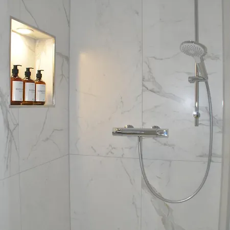 Sea Dreams L Design-ferienwohnung #octopus Seapearl - Am Hauptbahnhof * Schwerin (Mecklenburg-Vorpommern)